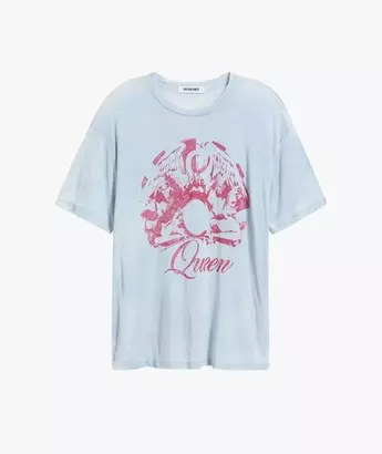 The Enduring Appeal of Graphic Tees: A Style Deep Dive