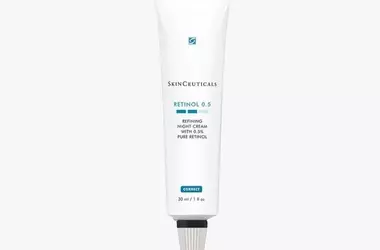 Understanding Retinoids: A Comprehensive Guide to Skincare's Powerhouse Ingredient