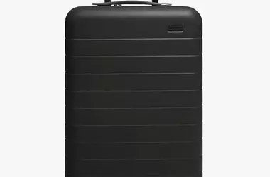 Fall Travel Outfit Essentials: Editors' Picks