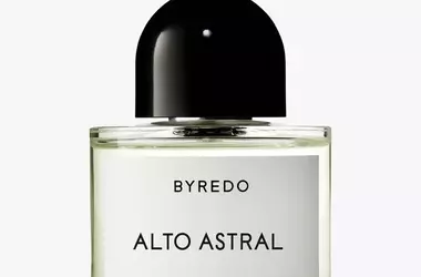 The Allure of Incense: A Guide to Distinctive Autumnal Fragrances