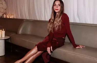 Victoria Beckham's Burgundy Midi Skirt: A Masterclass in Sophisticated Style
