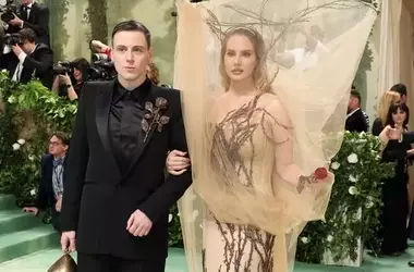 Sean McGirr Departs from Alexander McQueen