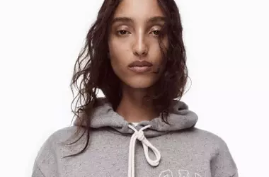 Victoria Beckham & Gap Launch Second Collaborative Collection