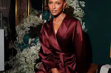 Jasmine Tookes on the Sentimental Value of Jewelry and Her Jared Holiday Edit