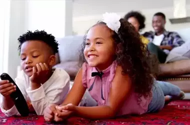 Navigating Sibling Nudity: A Guide for Parents
