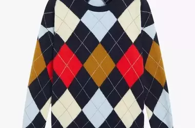 The Ultimate Guide to Gifts for Girlfriends: 30 Thoughtful Presents She'll Adore