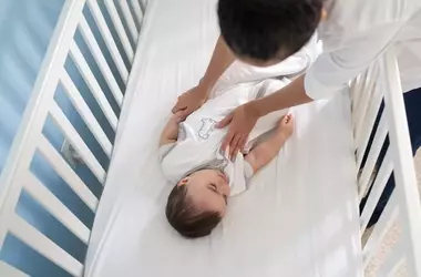 Guiding Newborns to Independent Sleep: A Comprehensive Approach
