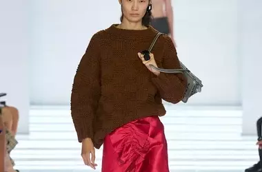 The Dominance of Skirts: A Comprehensive Guide to Fall's Essential Style